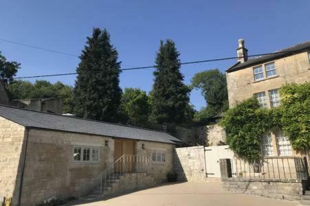 Barley - Cosy Stylish Apartment - Easy Access To Bath And Many Nearby Attractions Box  Eksteriør bilde